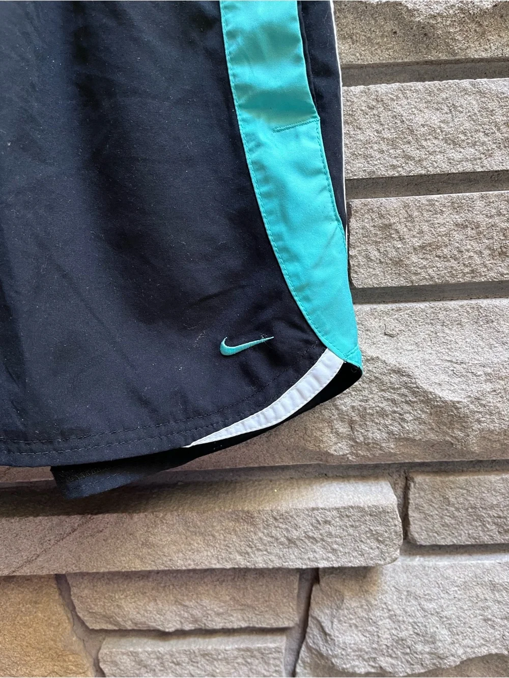 Nike Y2K Women's Black & Teal Athletic Shorts small